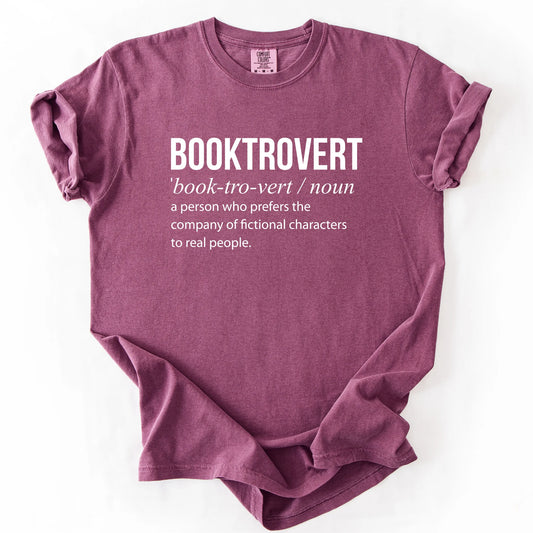 Booktrovert T-Shirt