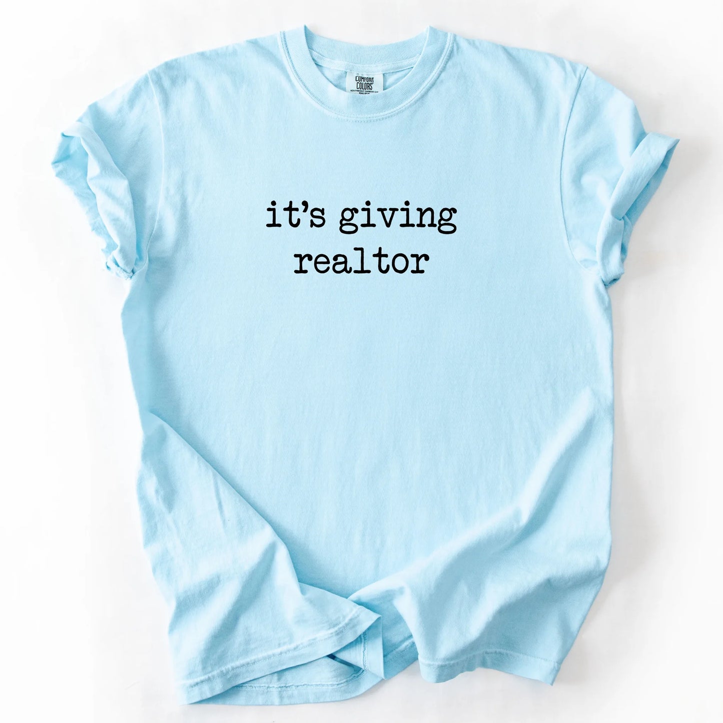 It's Giving Realtor T-Shirt