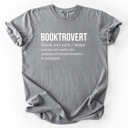 Booktrovert T-Shirt