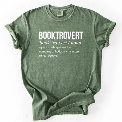 Booktrovert T-Shirt